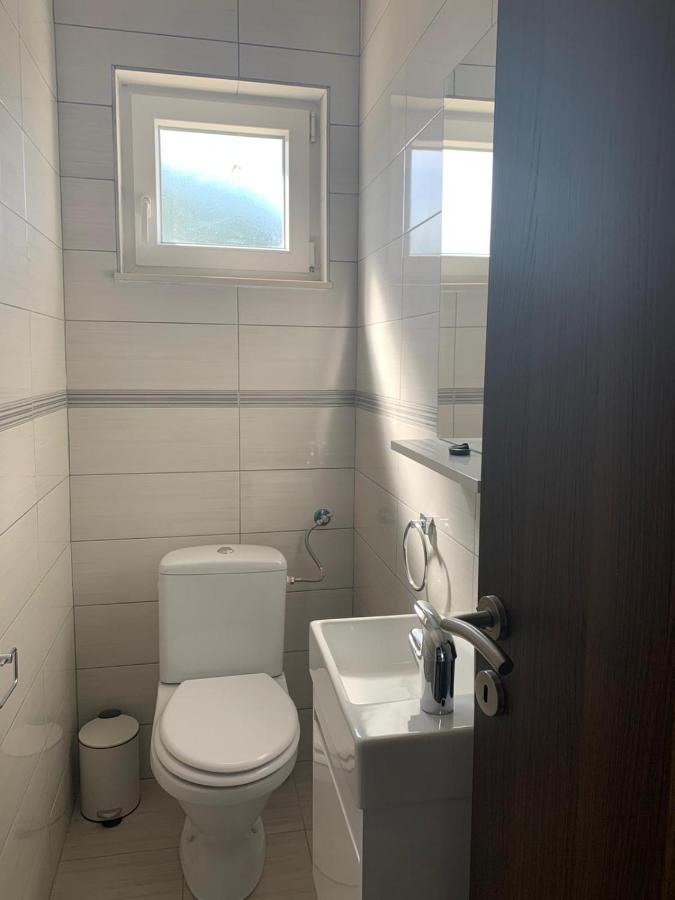 La Dolce Vita Apartment Posedarje Kültér fotó