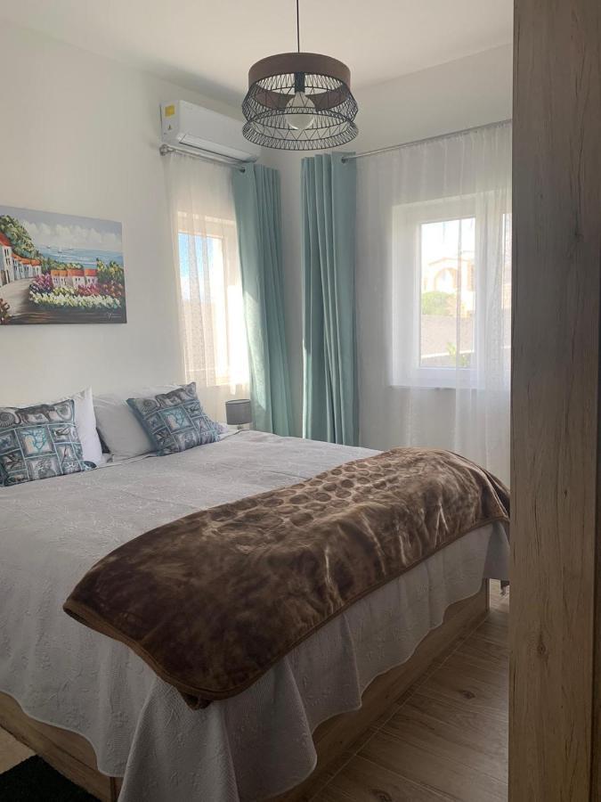 La Dolce Vita Apartment Posedarje Kültér fotó