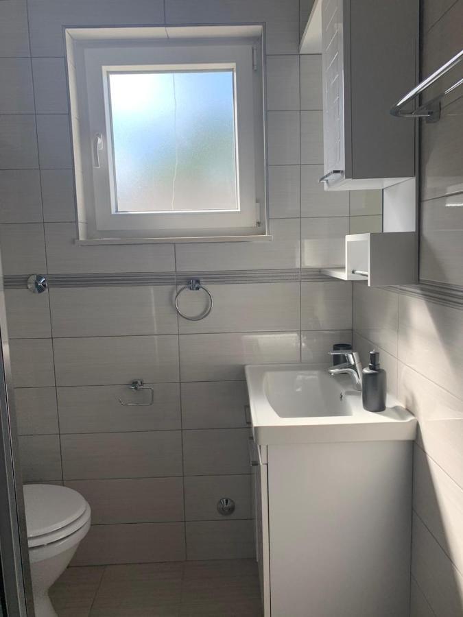 La Dolce Vita Apartment Posedarje Kültér fotó