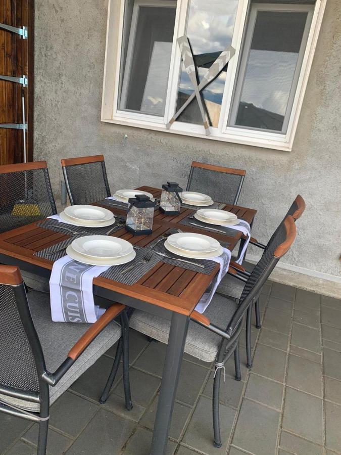La Dolce Vita Apartment Posedarje Kültér fotó